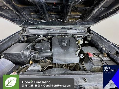 Used 2020 Toyota Tacoma TRD Sport image 30