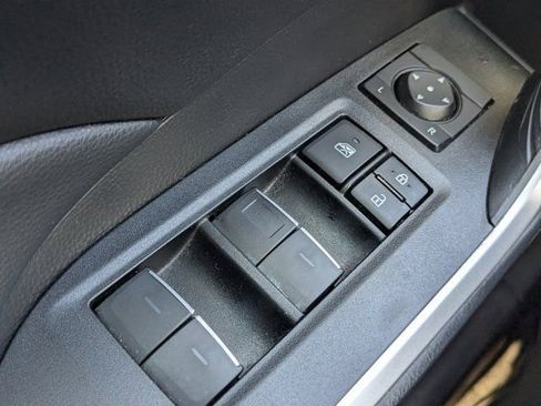 Used 2023 Toyota RAV4 XLE w/ Convenience Package image 24
