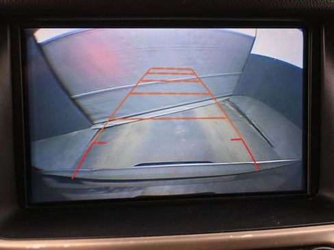 Used 2017 GMC Yukon XL Denali w/ Open Road Package AWD/4WD image 19