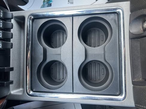 Used 2016 Ford F250 Lariat w/ Lariat Ultimate Package image 28