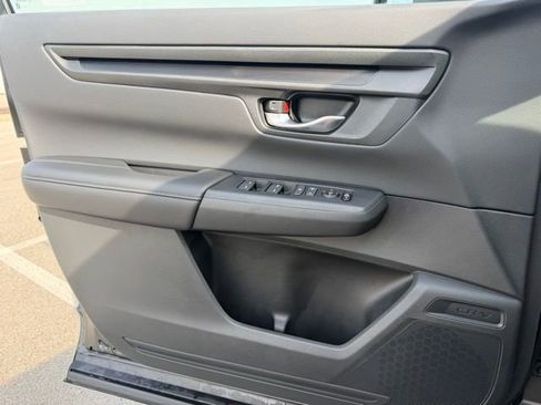 Used 2026 Honda CR-V LX image 24