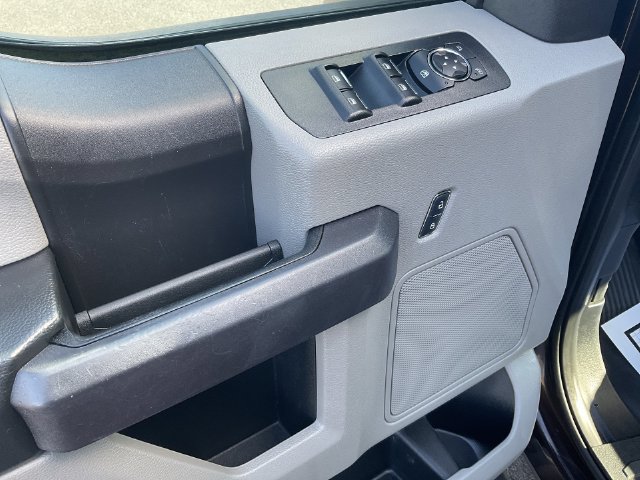 Used 2018 Ford F150 XL w/ Equipment Group 101A Mid AWD/4WD image 14