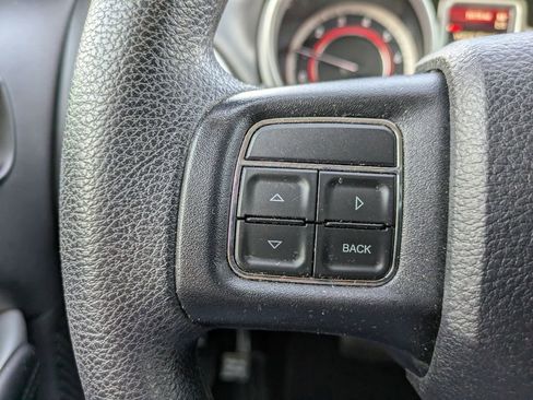 Used 2015 Dodge Journey American Value Package w/ Flexible Seating Group image 15