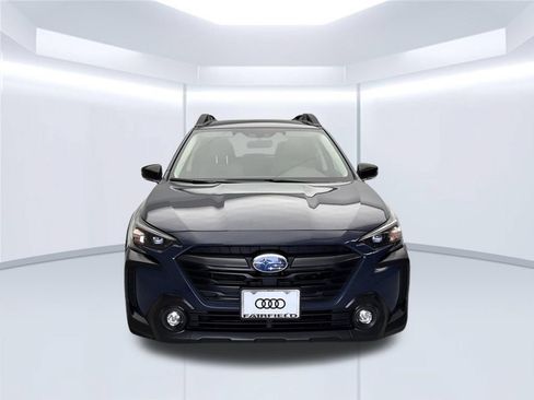 Used 2025 Subaru Outback Premium AWD/4WD image 11