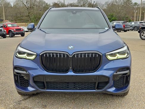 Used 2023 BMW X5 xDrive40i w/ M Sport Package image 2