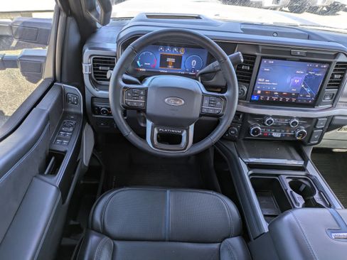 Used 2025 Ford F250 Platinum AWD/4WD image 15