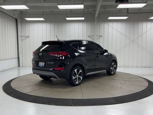 Used 2017 Hyundai Tucson Sport w/ Cargo Package FWD image 8