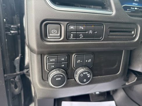 Used 2023 Chevrolet Tahoe Z71 AWD/4WD image 15