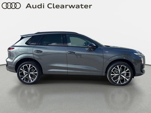 New 2026 Audi Q3 quattro 2.0T AWD/4WD image 5