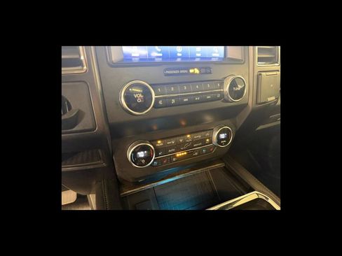 Used 2021 Ford Expedition Max Limited AWD/4WD image 23
