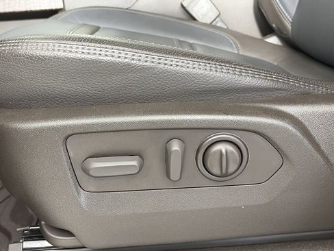 Used 2023 GMC Sierra 2500 Denali w/ Denali Ultimate Package image 26