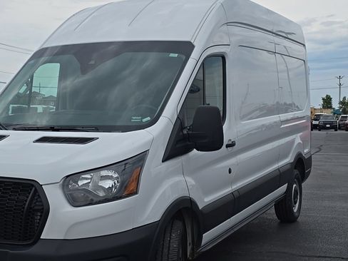 Used 2023 Ford Transit 250 148 High Roof RWD image 43