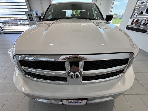 Used 2024 RAM 1500 Tradesman w/ Chrome Plus Package AWD/4WD image 5