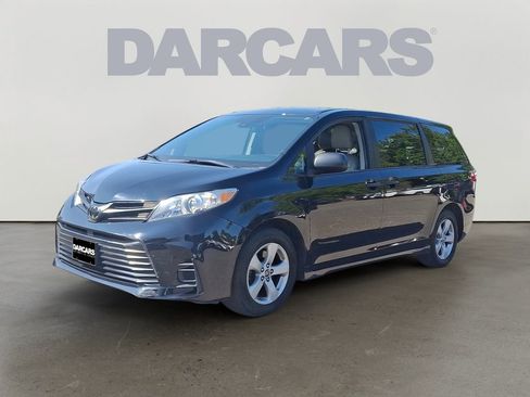 Used 2020 Toyota Sienna L image 3