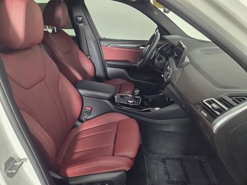 Used 2024 BMW X3 sDrive30i w/ Premium Package RWD image 32