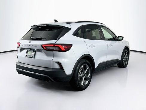 Used 2025 Ford Escape ST-Line FWD image 9