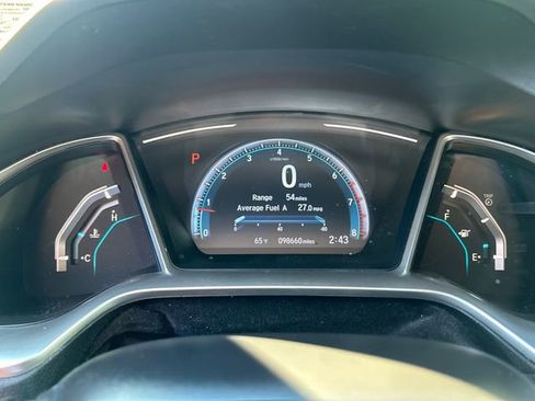 Used 2017 Honda Civic EX-L image 16