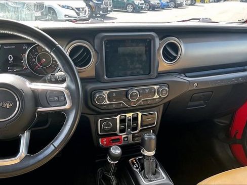 Used 2018 Jeep Wrangler Unlimited Rubicon image 6