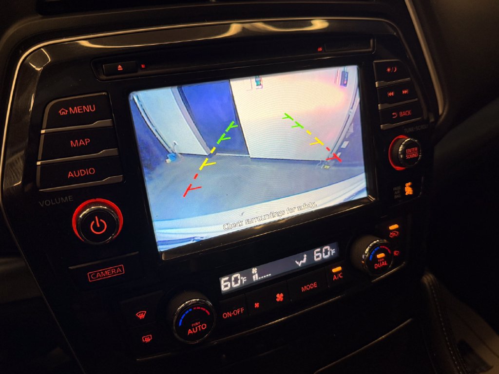 Used 2017 Nissan Maxima SR w/ Midnight Edition FWD image 14