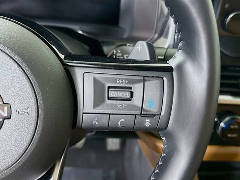 Certified 2025 Nissan Pathfinder Platinum AWD/4WD image 25