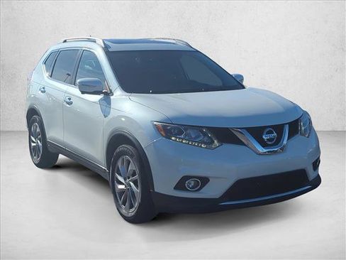 Used 2015 Nissan Rogue SL w/ SL Premium Package image 3