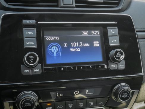 Used 2020 Honda CR-V LX image 23