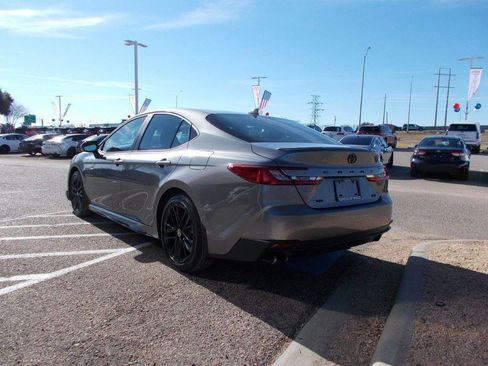 Certified 2026 Toyota Camry SE w/ Convenience Package image 3