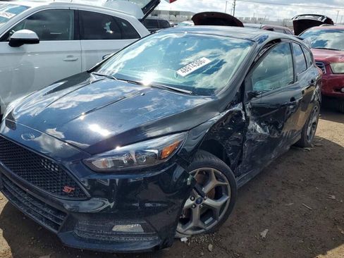 Used 2016 Ford Focus ST w/ Equipment Group 402A FWD image 53
