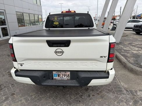 Used 2022 Nissan Frontier SV image 11
