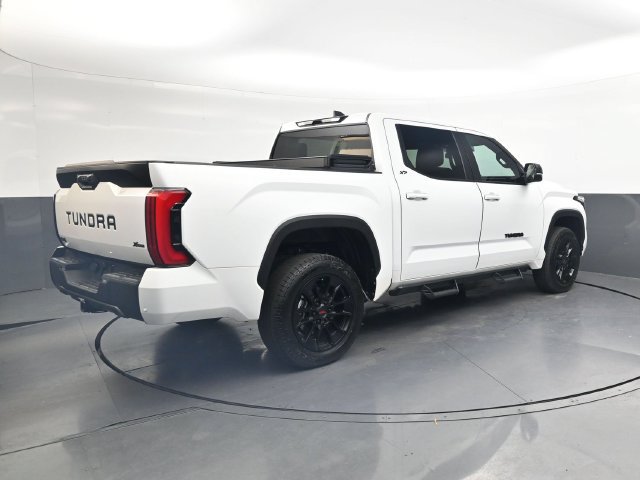 Used 2025 Toyota Tundra SR5 w/ SR5 Premium Package AWD/4WD image 4