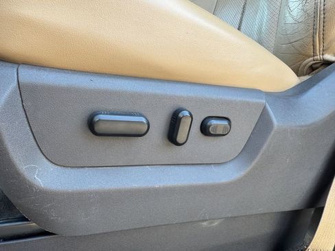 Used 2012 Ford F250 Lariat w/ Lariat Ultimate Pkg image 15