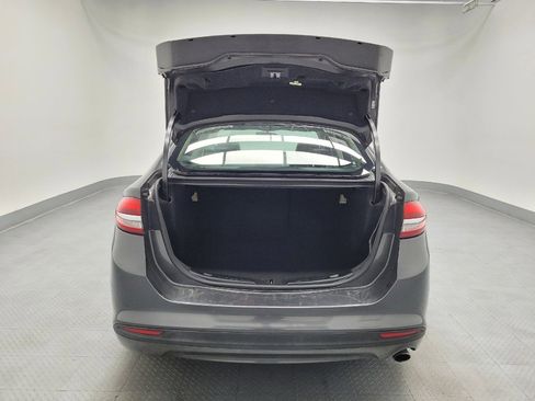 Used 2018 Ford Fusion SE w/ Equipment Group 201A image 29