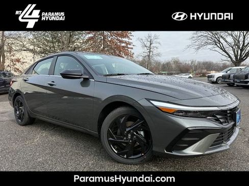 New 2026 Hyundai Elantra SEL Sport image 1