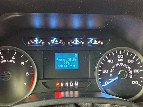 Used 2018 Ford F150 XLT RWD image 16