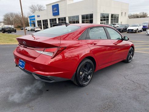 Certified 2023 Hyundai Elantra SEL image 4