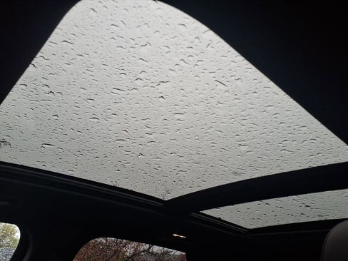 Used 2021 Ford Edge Titanium w/ Equipment Group 301A image 14