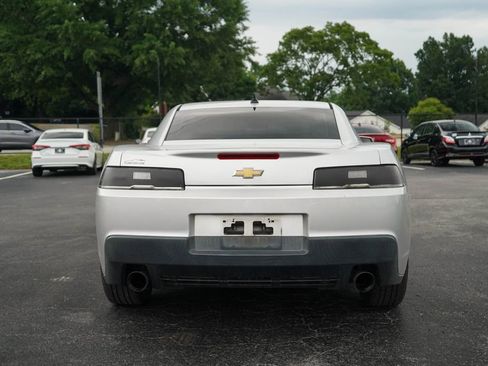 Used 2015 Chevrolet Camaro LT RWD image 19