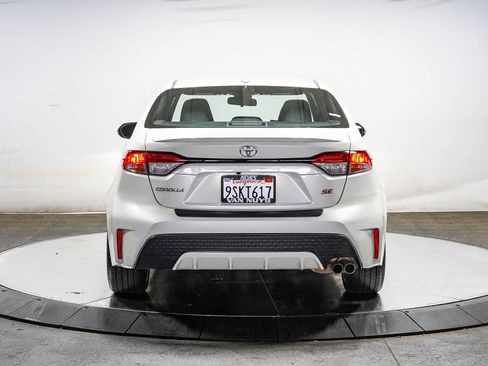 Certified 2021 Toyota Corolla SE w/ Carpet Mat Package (TMS) FWD image 6