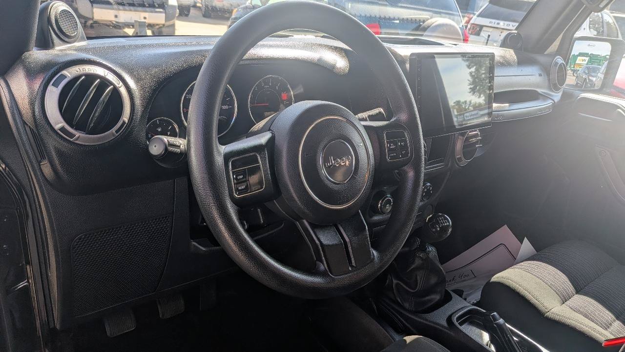 Used 2012 Jeep Wrangler Sport AWD/4WD image 11