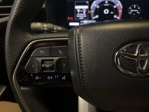 Used 2024 Toyota Tundra Limited image 50