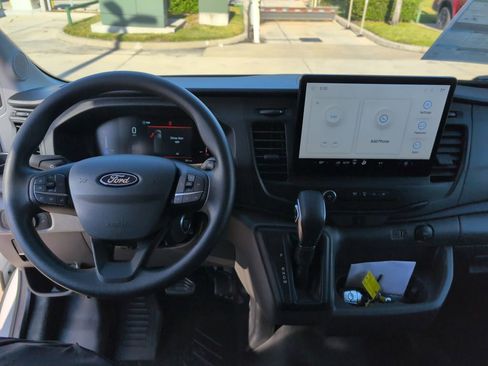 New 2026 Ford Transit 250 148 Medium Roof w/ Load Area Protection Package image 17