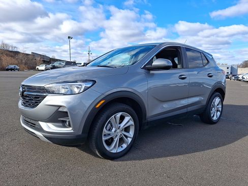 Certified 2023 Buick Encore GX Preferred w/ Cold Weather Comfort Package image 3