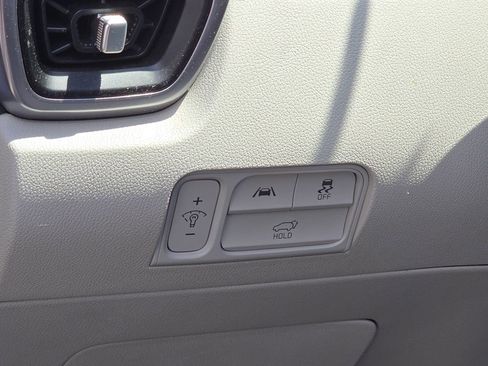 Used 2022 Kia Sorento EX w/ Panoramic Sunroof Package FWD image 10