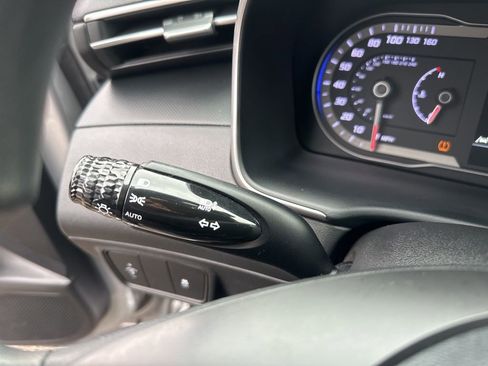 Used 2022 Hyundai Tucson SEL image 11