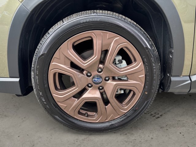 Used 2025 Subaru Ascent Bronze Edition AWD/4WD image 9