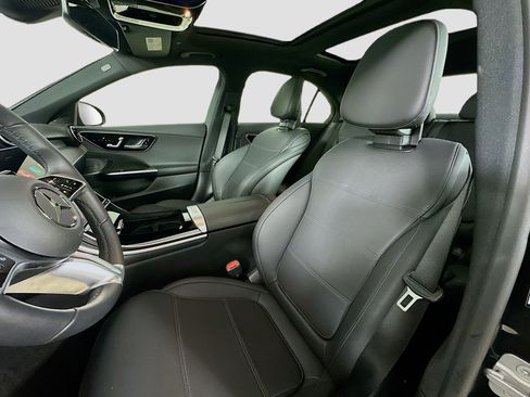 Certified 2025 Mercedes-Benz C 300 4MATIC Sedan image 26