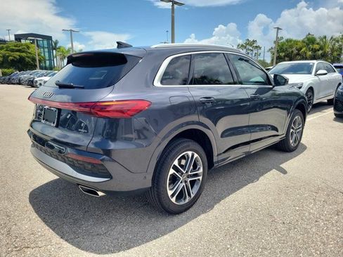 Certified 2025 Audi Q5 Premium w/ Convenience Package AWD/4WD image 7