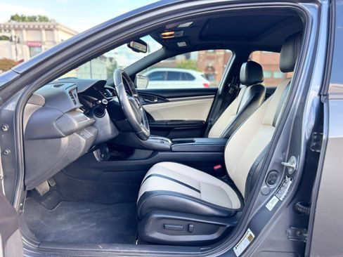 Used 2017 Honda Civic EX-L image 11