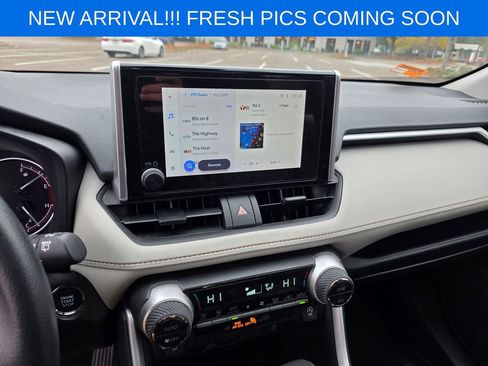 Used 2024 Toyota RAV4 XLE image 13
