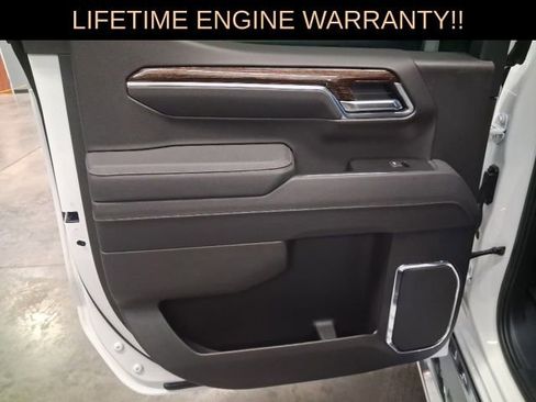 New 2026 GMC Sierra 1500 SLE w/ Preferred Package image 23